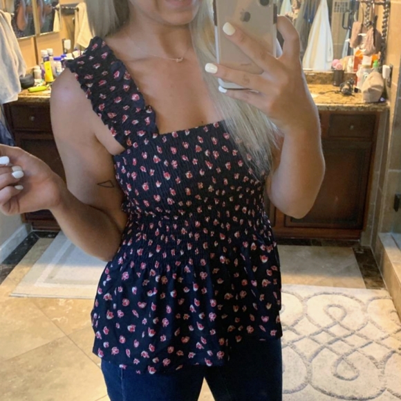 New Navy Floral Smocked Ruffled Tank Top - Picture 10 of 11